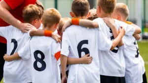 Young athletes can benefit from developing mental skills. Learn why sport psychology is important for kids and strategies you can use to teach mental skills to youth athletes.